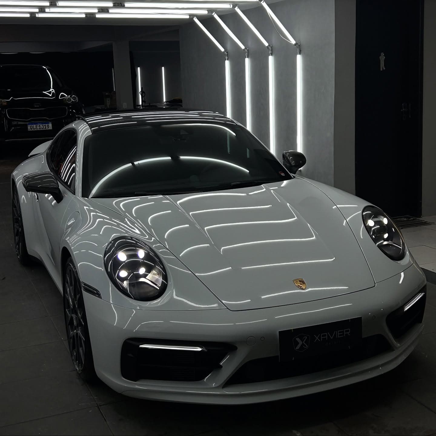 Porsche 911 com revestimento ceramico na Xavier Detail